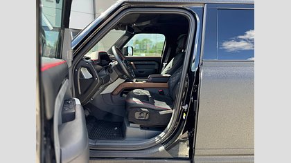 Defender 110 7