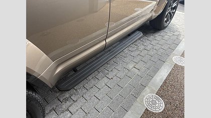 Defender 110 7
