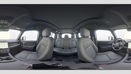 Defender 110 4