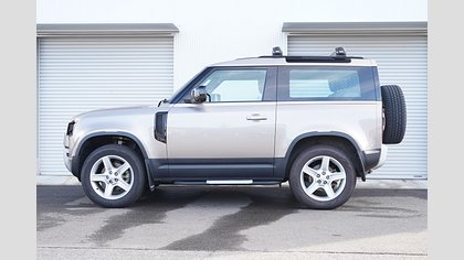 Defender 90 2
