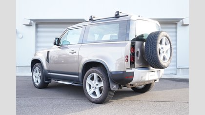 Defender 90 7