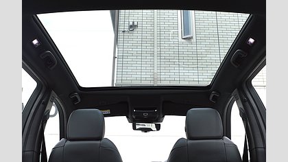 Discovery Sport 9