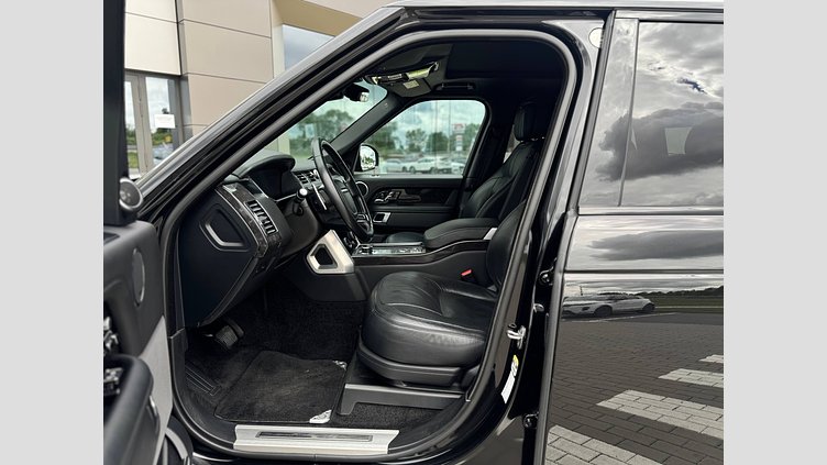 2018 Вживаний Land Rover Range Rover Santorini Black 4.4 litre SDV8 Diesel Autobiography