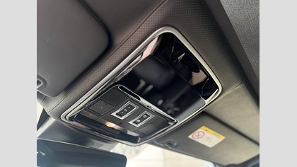 Range Rover 15