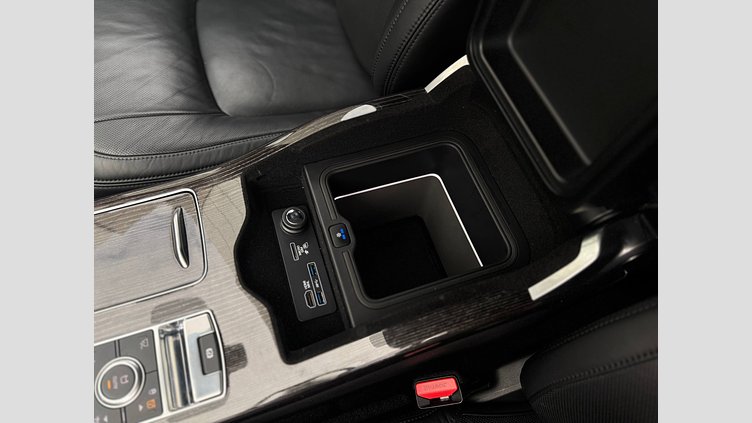 2018 Вживаний Land Rover Range Rover Santorini Black 4.4 litre SDV8 Diesel Autobiography
