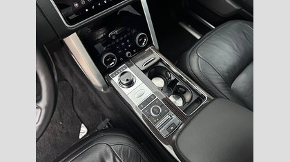 Range Rover 12