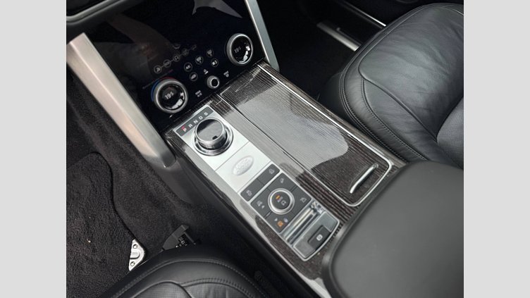 2018 Вживаний Land Rover Range Rover Santorini Black 4.4 litre SDV8 Diesel Autobiography