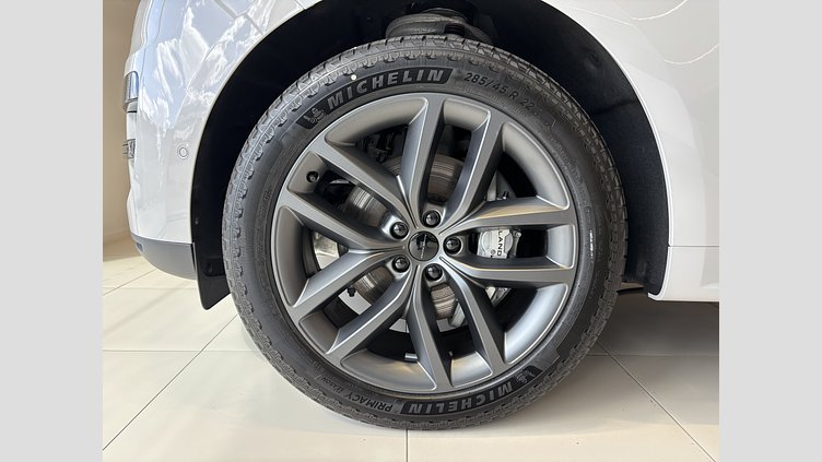 2025 Ny Land Rover Range Rover Sport Borasco Grey P460e Bensin Plug-in Hybrid Kort hjulbas (SWB) SE