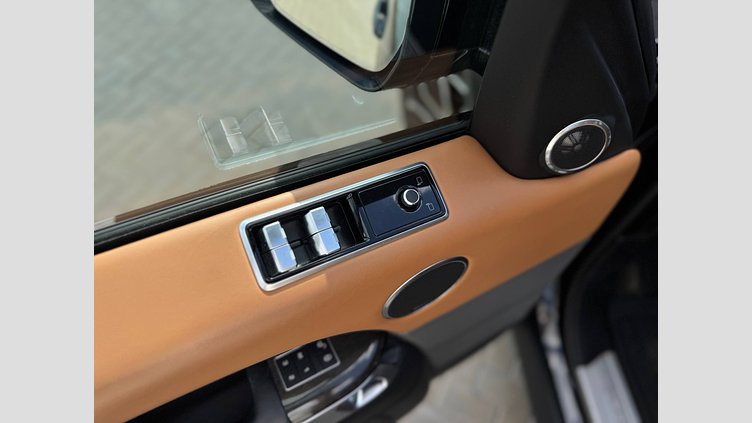 2018 Вживаний Land Rover Range Rover Sport Santorini Black 3L TDVG2 D6 Twin HSE