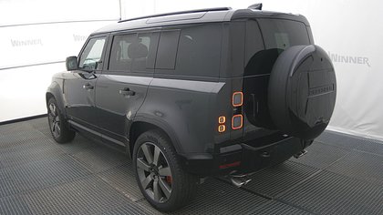 Defender 110 2