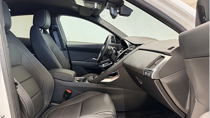 E-Pace 6