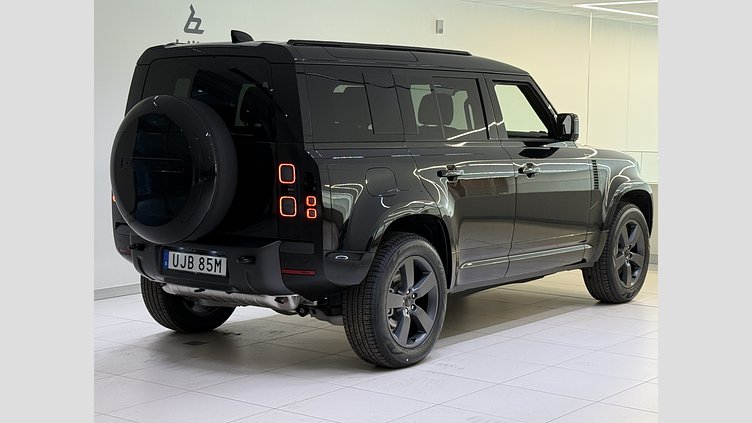 2026 Ny Land Rover Defender 110 Santorini Black Bensin Laddhybrid X-Dynamic SE