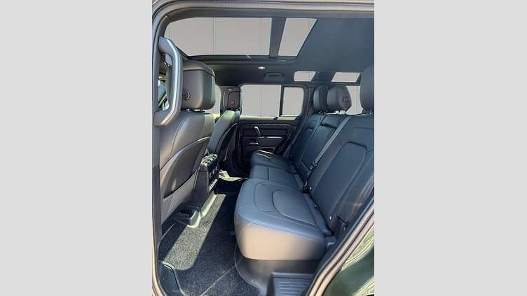 2025 Approved Land Rover Defender 110 Woolstone Green 3.0D I6 350 CP X-Dynamic HSE