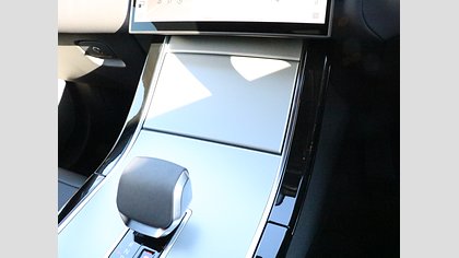Range Rover Velar 34