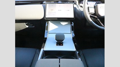 Range Rover Velar 35