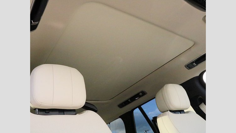 2024 認定中古車 Land Rover Range Rover フジホワイト D350 AWD MHEV（AT） スタンダードホイールベース HSE