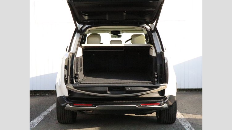 2024 認定中古車 Land Rover Range Rover フジホワイト D350 AWD MHEV（AT） スタンダードホイールベース HSE