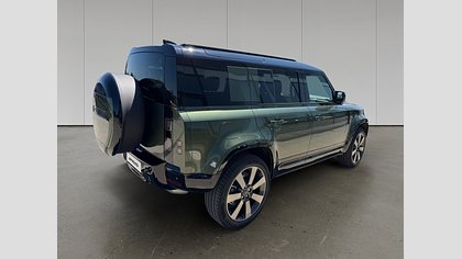 Defender 110 3