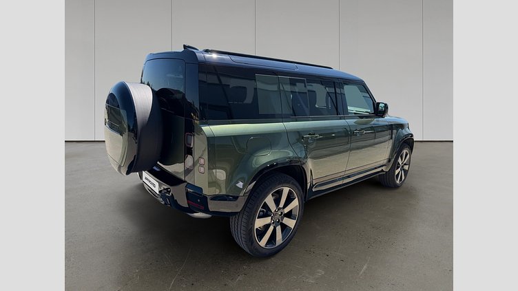 2025 Approved Land Rover Defender 110 Woolstone Green 3.0D I6 350 CP X-Dynamic HSE