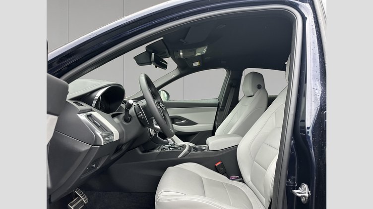 2024 Approved Jaguar E-Pace Portofino Blue 2.0D I4 204 CP Dynamic SE