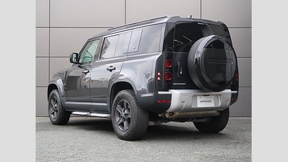 Defender 110 12
