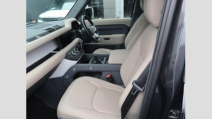 Defender 110 36