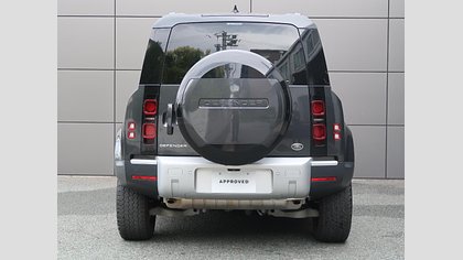 Defender 110 37