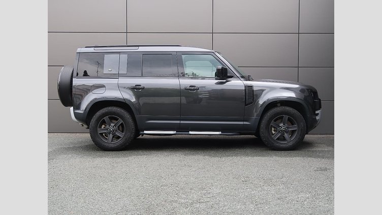 2023 認定中古車 Land Rover Defender 110 Carpathian Grey 2.0 litre i4P Petrol SE
