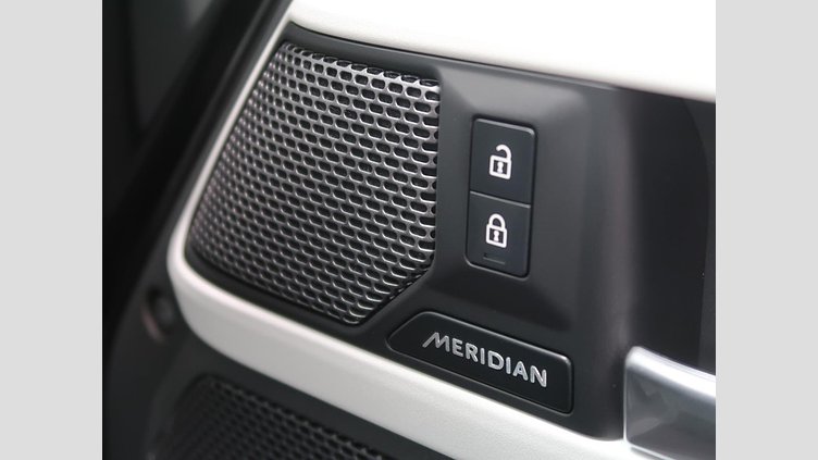 2023 認定中古車 Land Rover Defender 110 Carpathian Grey 2.0 litre i4P Petrol SE