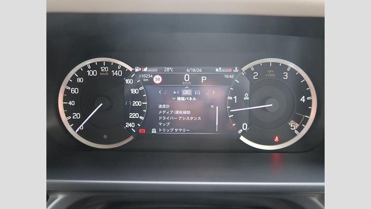2023 認定中古車 Land Rover Defender 110 Pangea Green 3.0 litre i6D​ S