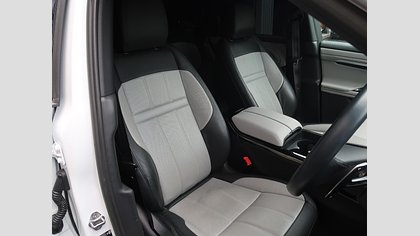 Range Rover Evoque 38