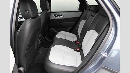 Range Rover Velar 8