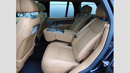 Range Rover 9