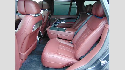 Range Rover 10