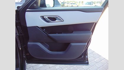 Range Rover Velar 13