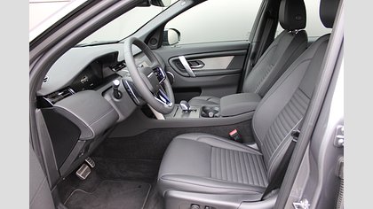 Discovery Sport 8