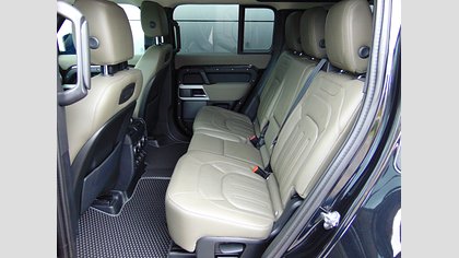 Defender 110 10