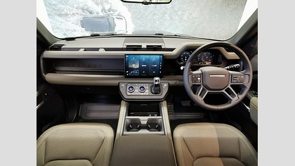 Defender 110 2