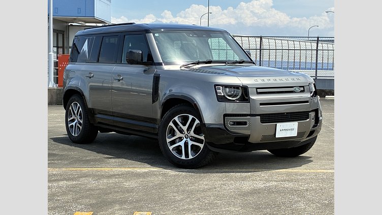 2024 認定中古車 Land Rover Defender 110 シリコンシルバー D350 ディーゼルマイルドハイブリッド ハクバエディション
