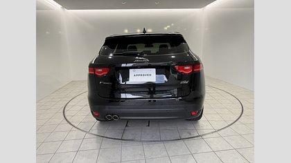 F-Pace 6
