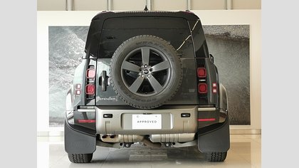 Defender 110 8