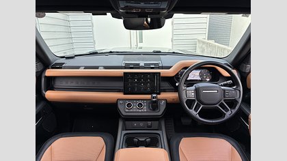 Defender 110 6