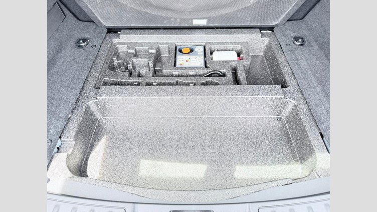 2023 認定中古車 Land Rover Range Rover Evoque カルパチアングレイ D200マイルドハイブリッド（ディーゼル） スタンダードホイールベース S
