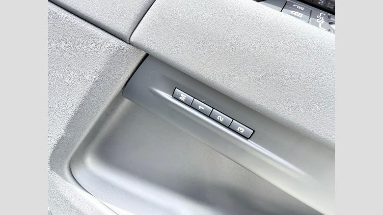 2023 認定中古車 Land Rover Range Rover Evoque カルパチアングレイ D200マイルドハイブリッド（ディーゼル） スタンダードホイールベース S