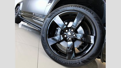 Defender 110 8