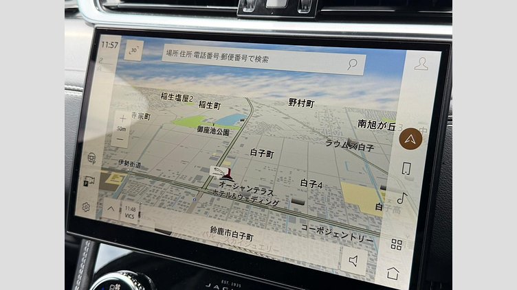 2021 認定中古車 Jaguar F-Pace ユーロンホワイト P250 AWD（オートマチック） R-DYNAMIC SE