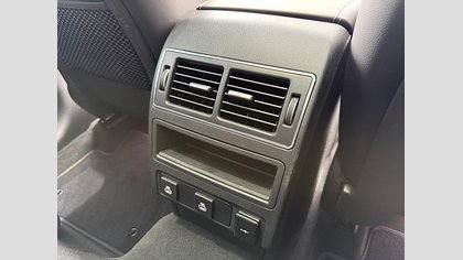 F-Pace 40