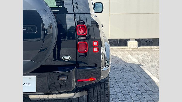 2023 認定中古車 Land Rover Defender 110 サントリーニブラック D300 AWD（AT） X-DYNAMIC HSE