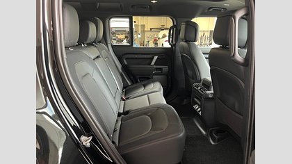 Defender 110 36
