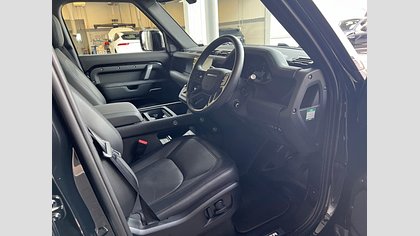 Defender 110 38